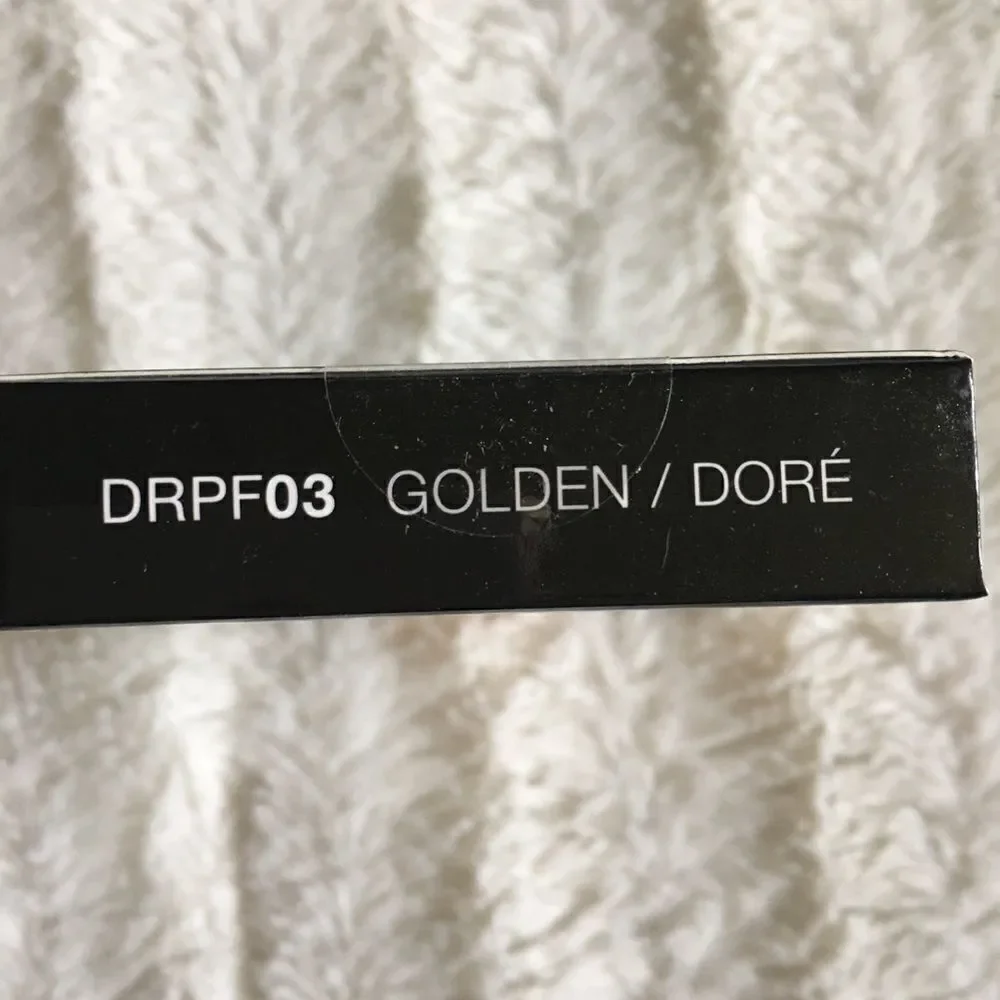 NYX Define & Refine Powder foundation Golden New